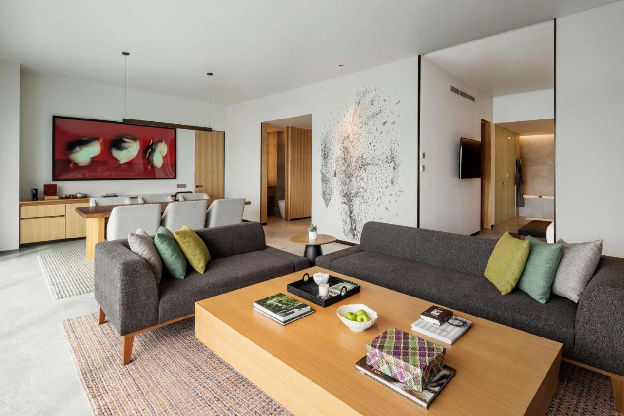Hyatt Centric Hotel 5*