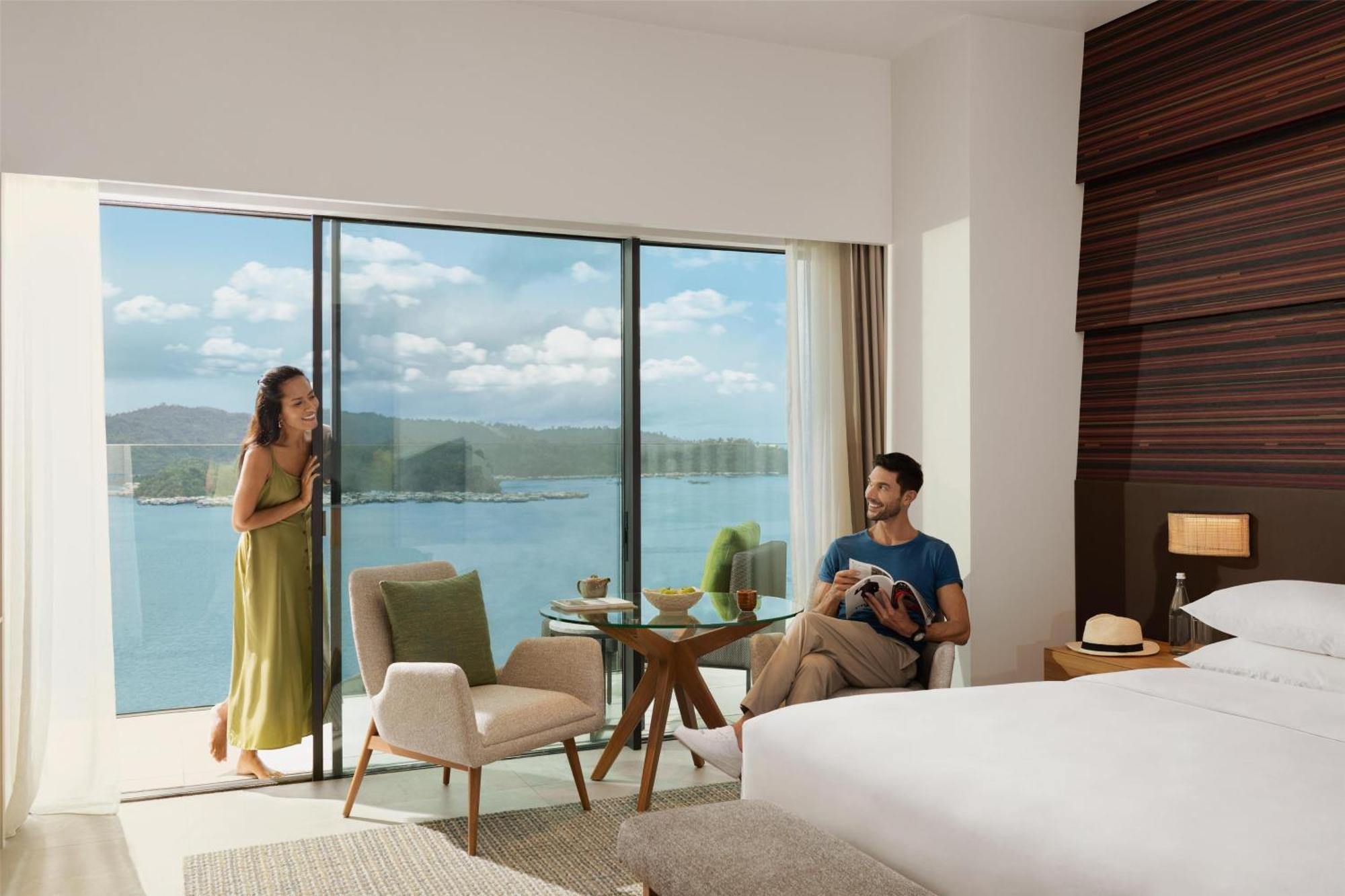 Hyatt Centric 5*