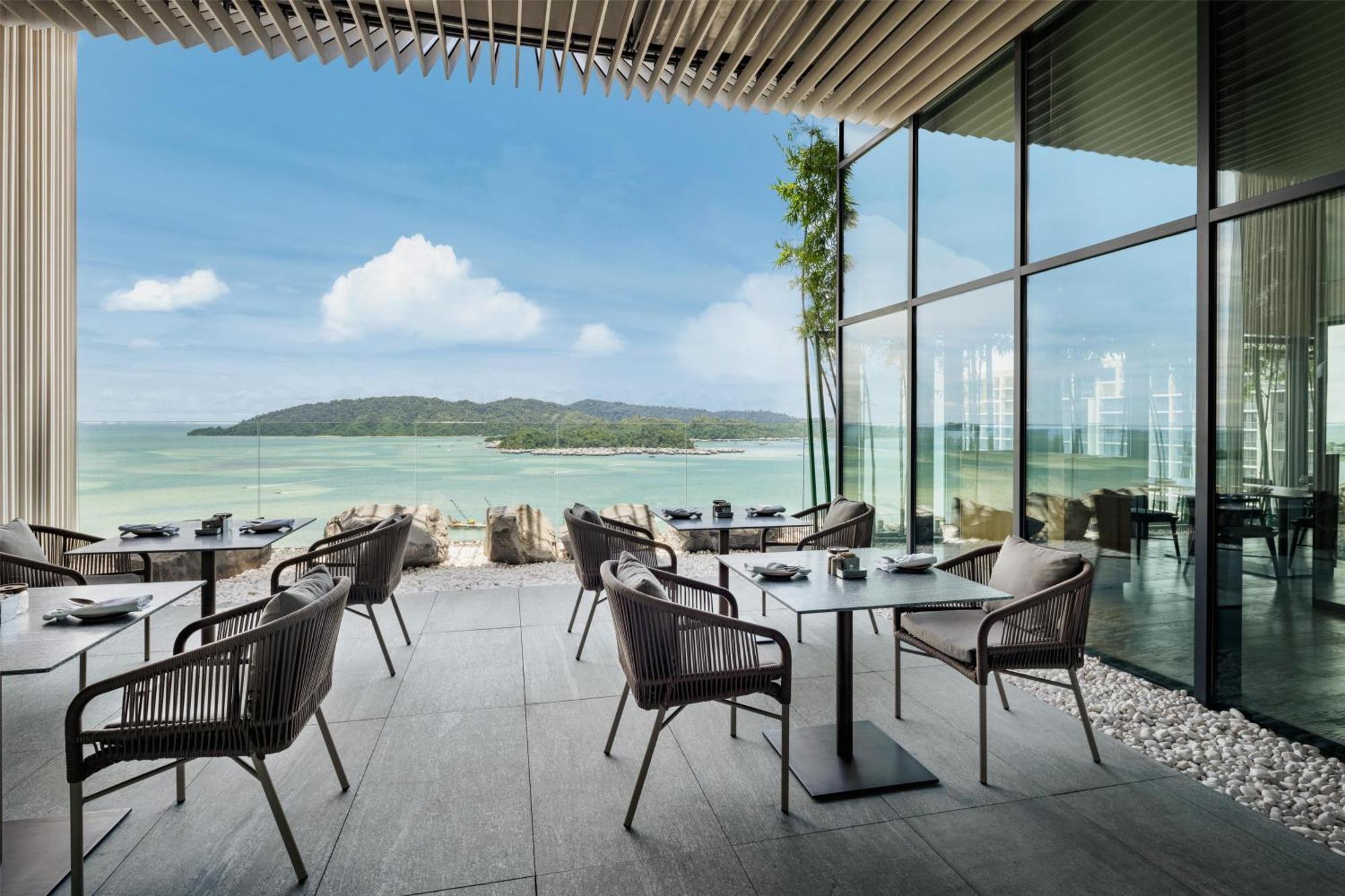 Hyatt Centric Hotel 5*